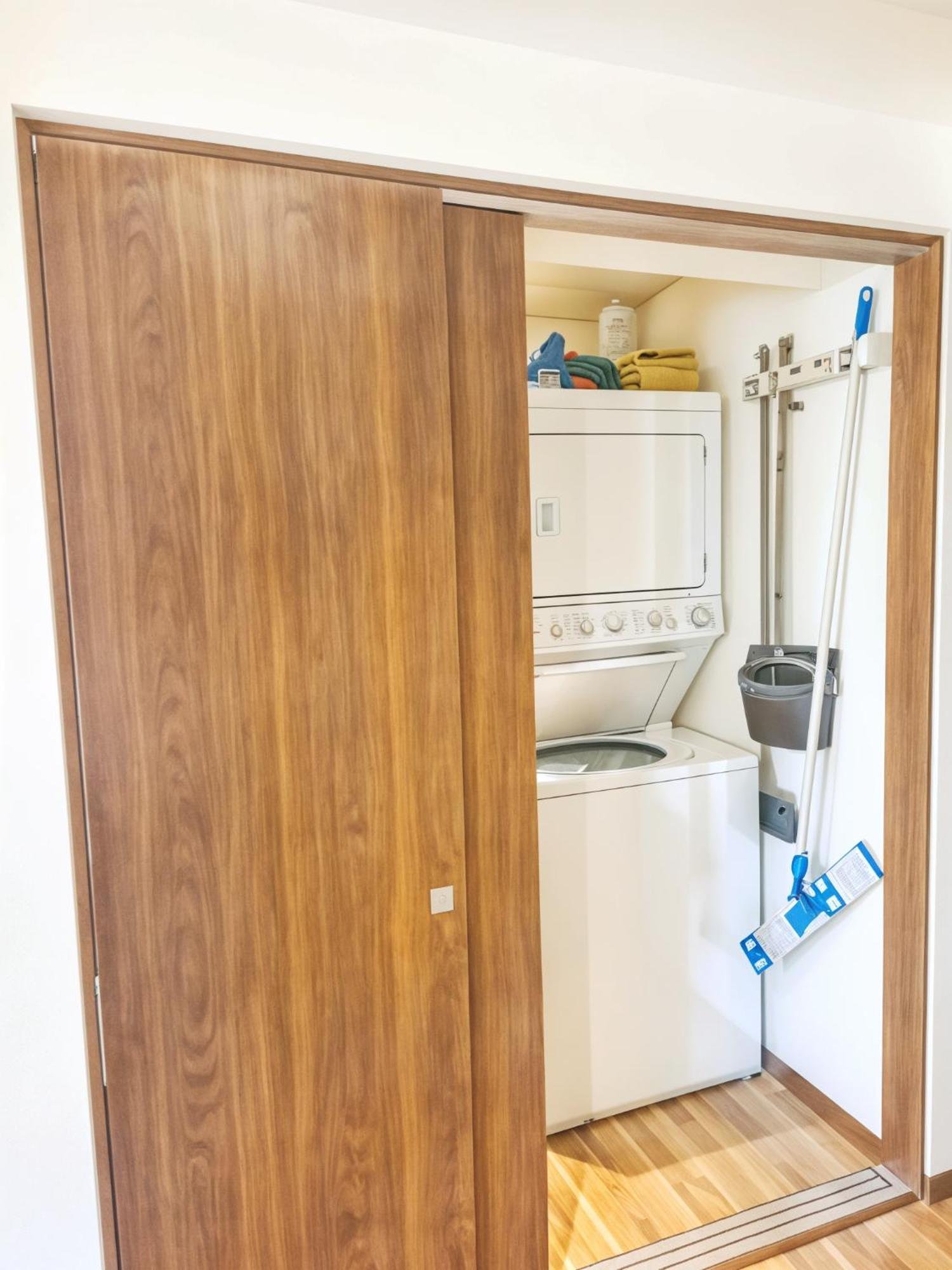 Entire Beautiful Condo With Rooftop Pool And Gym サンサルバドル エクステリア 写真